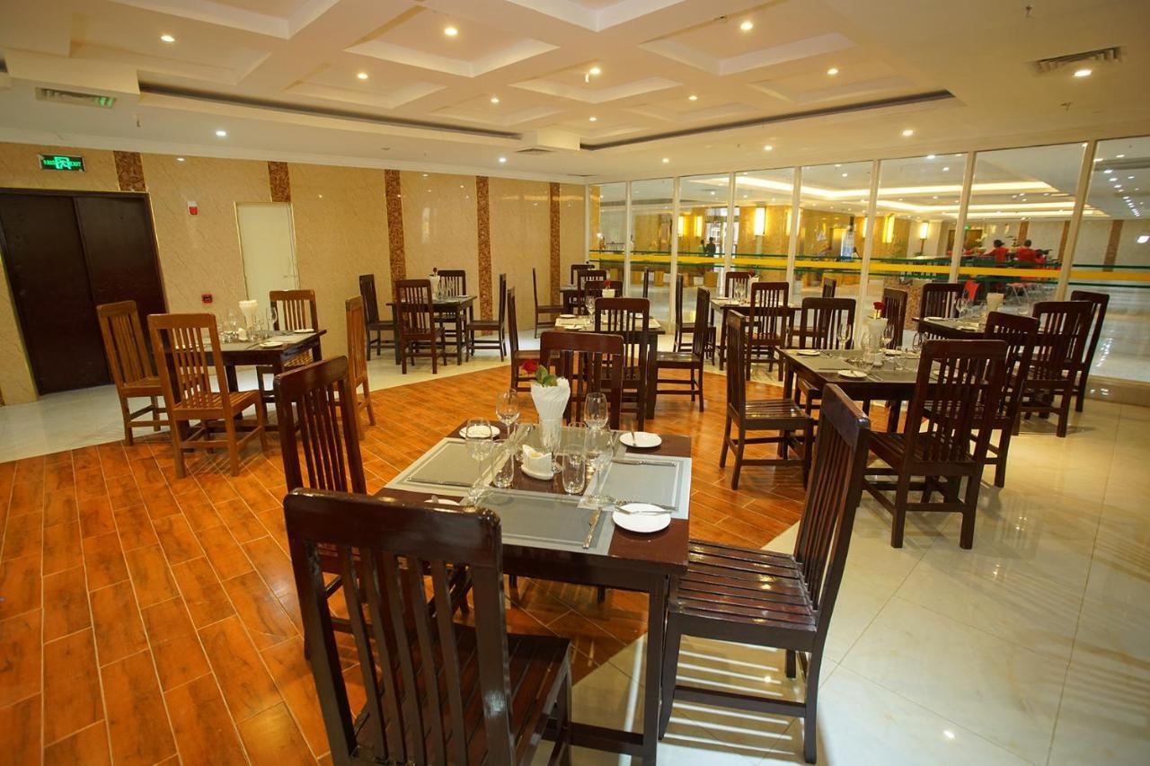 Grand Park Hotel Μανταλέι Εξωτερικό φωτογραφία
