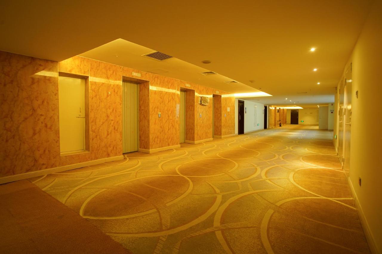 Grand Park Hotel Μανταλέι Εξωτερικό φωτογραφία