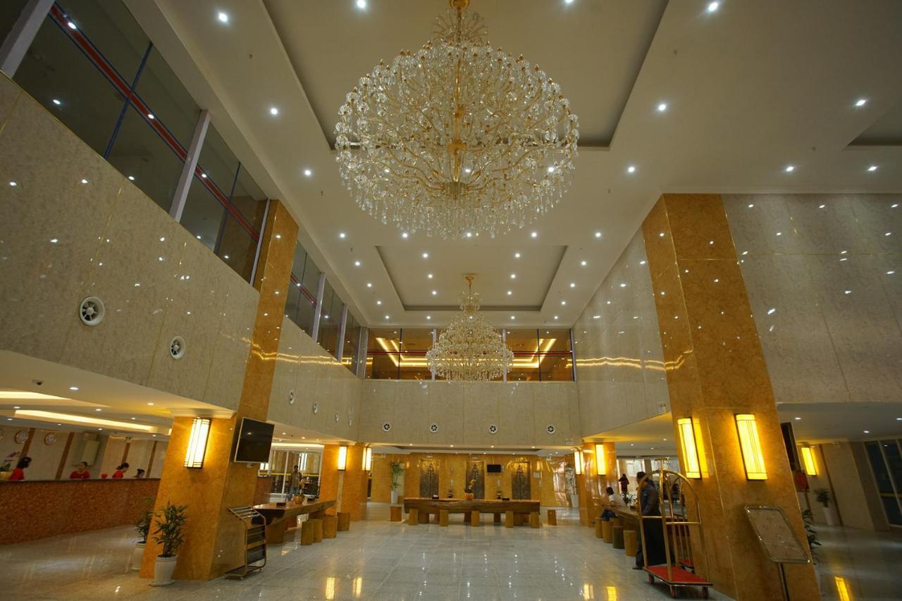 Grand Park Hotel Μανταλέι Εξωτερικό φωτογραφία