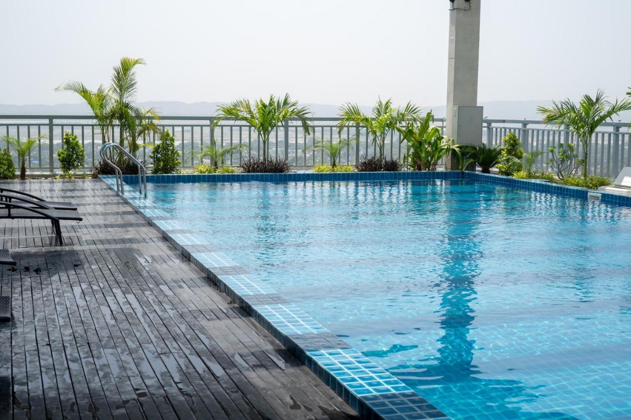 Grand Park Hotel Μανταλέι Εξωτερικό φωτογραφία
